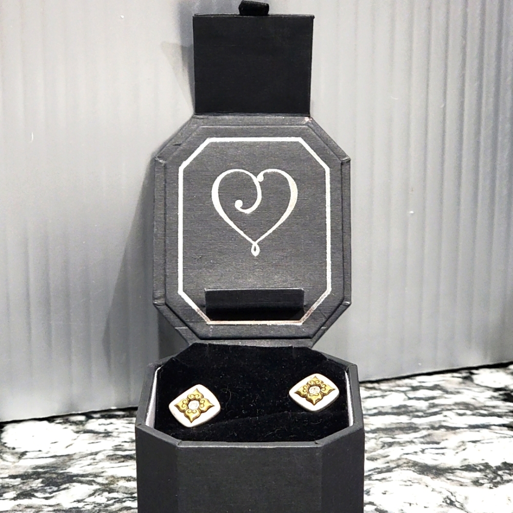 VERY RARE RETIRED BRIGHTON NEW IN MAGNETIC HINGED BOX FLORIANA POST EARRINGS NWT